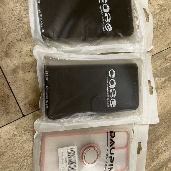New iPhone 11 Pro Max cases - Picture 1 of 3